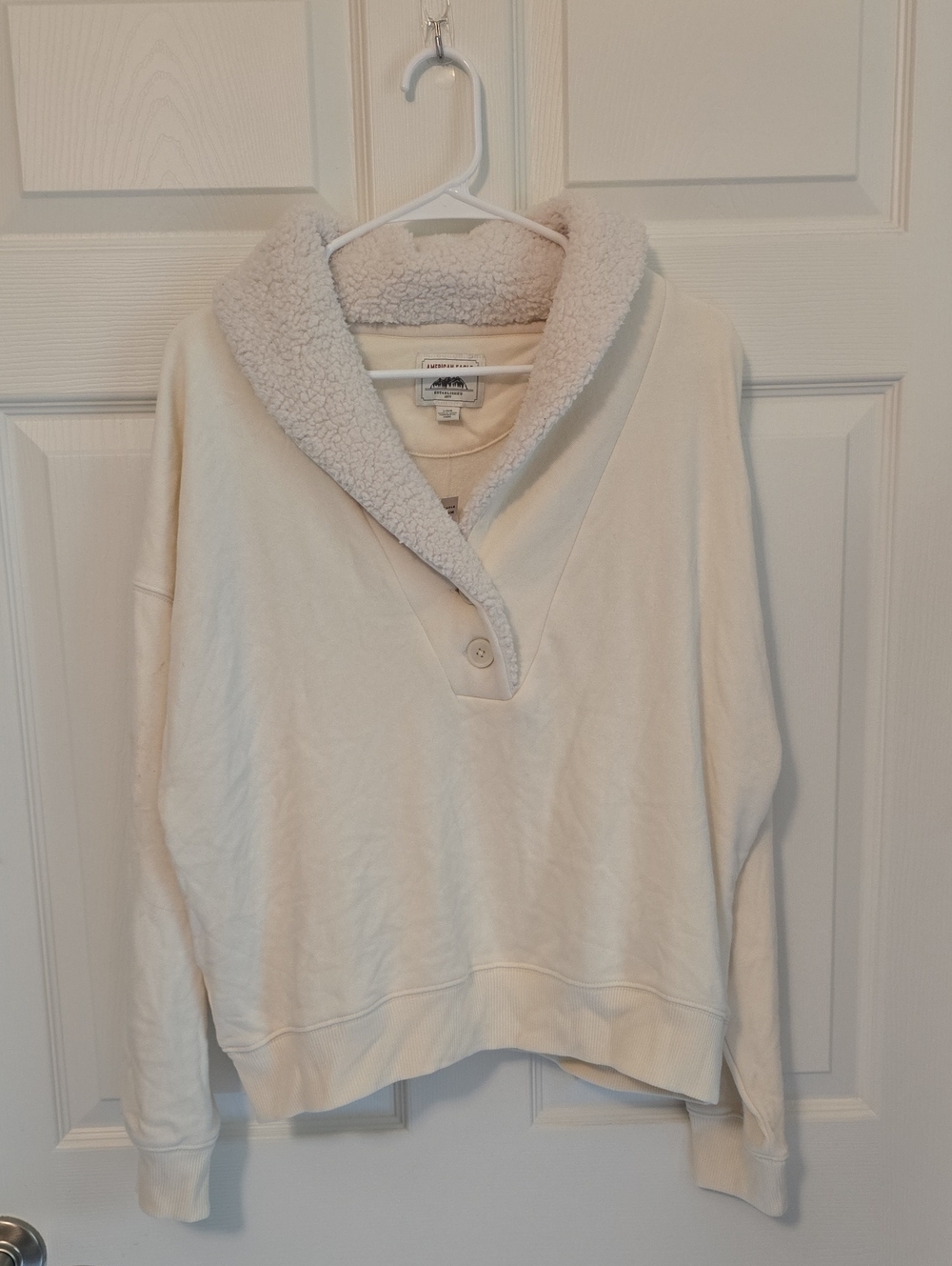 Cozy Sherpa Lined Collar Y2K American Eagle NWT LS Top Cream Large